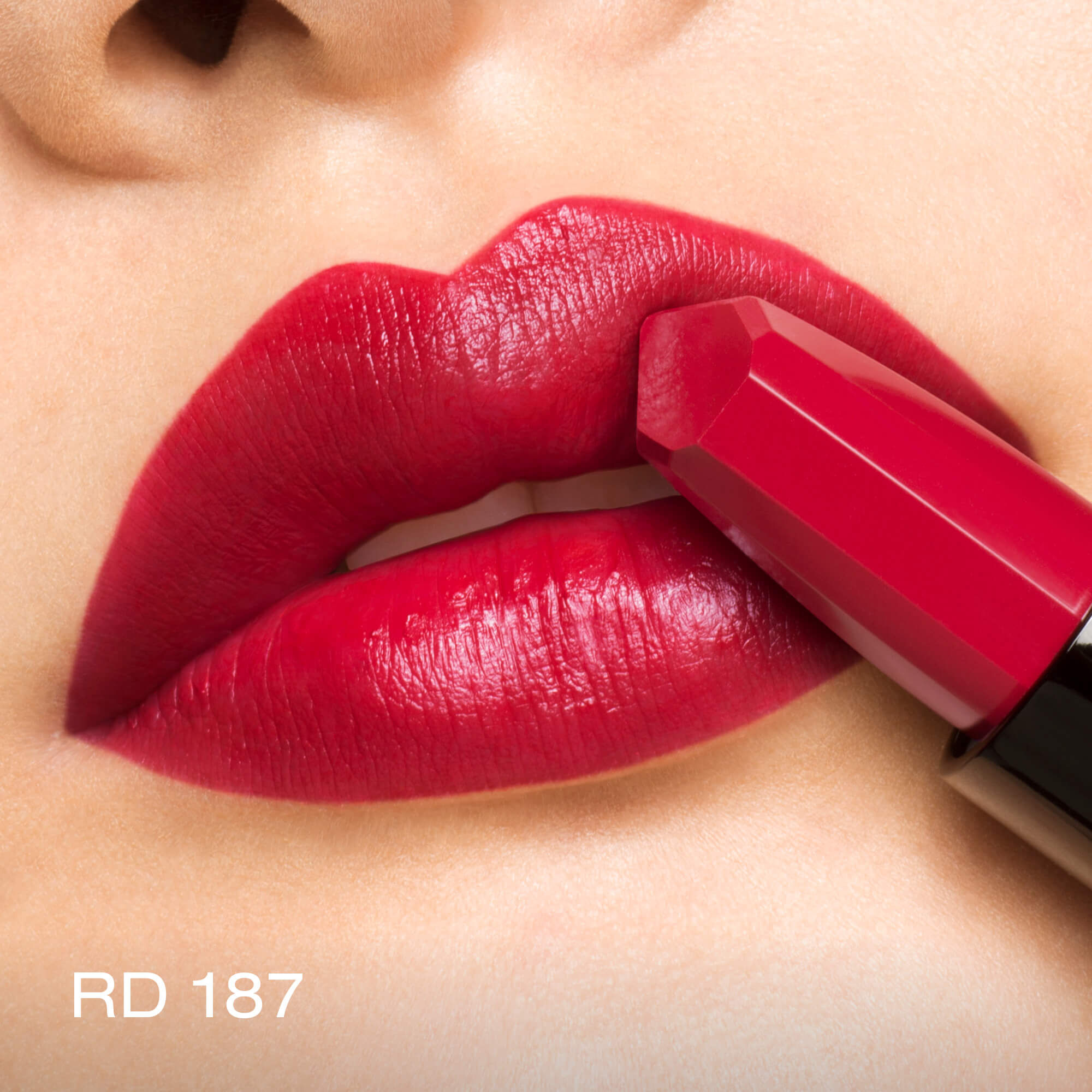 ルージュ アンリミテッド キヌ サテン