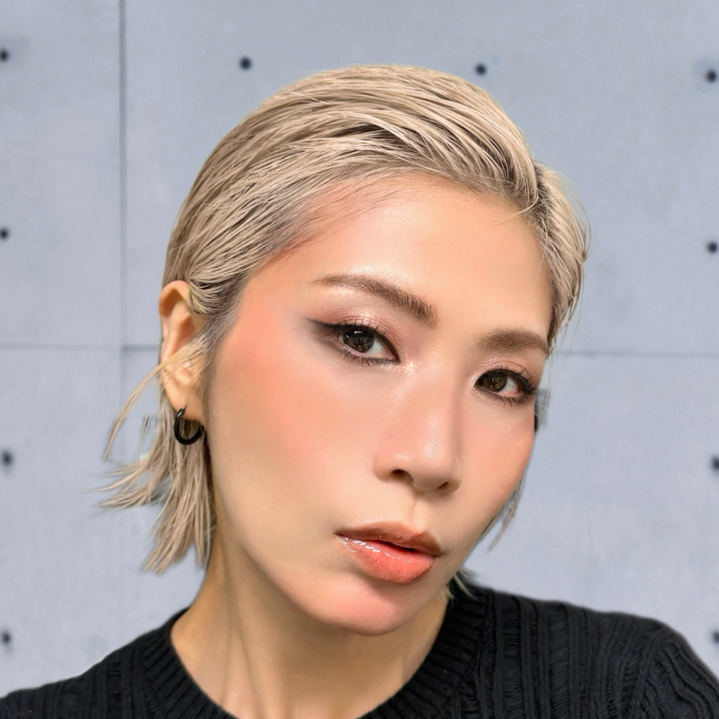 メイクアップ ルック