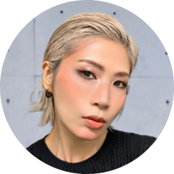 メイクアップ ルック